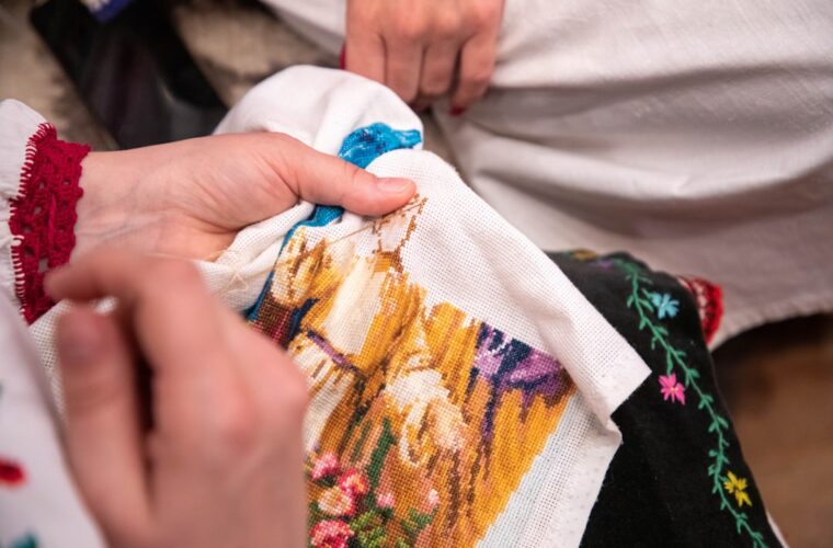 Photo folding t-shirt