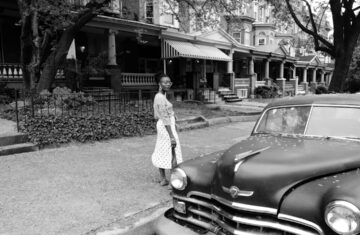 Photo polka dot dress