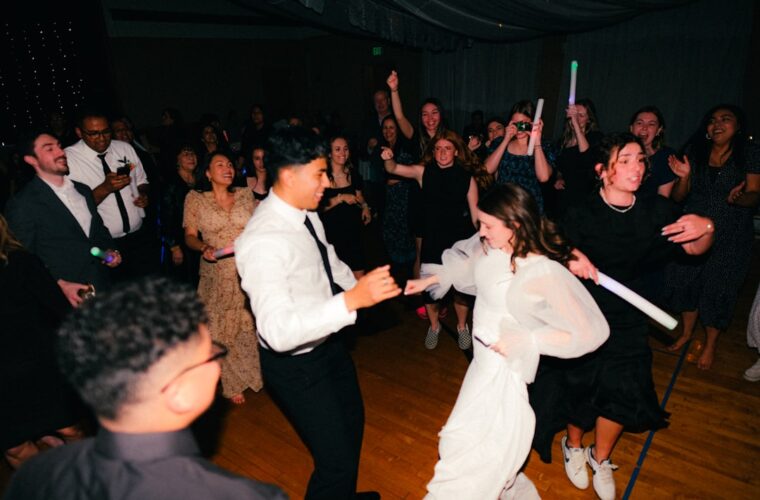 Photo wedding afterparty