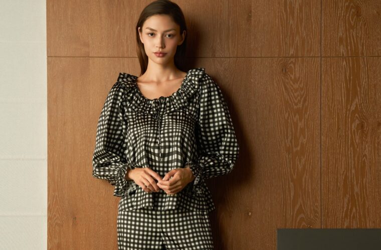 Photo peplum top